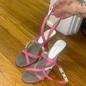 Vintage Delicous pink strapy sporty heels